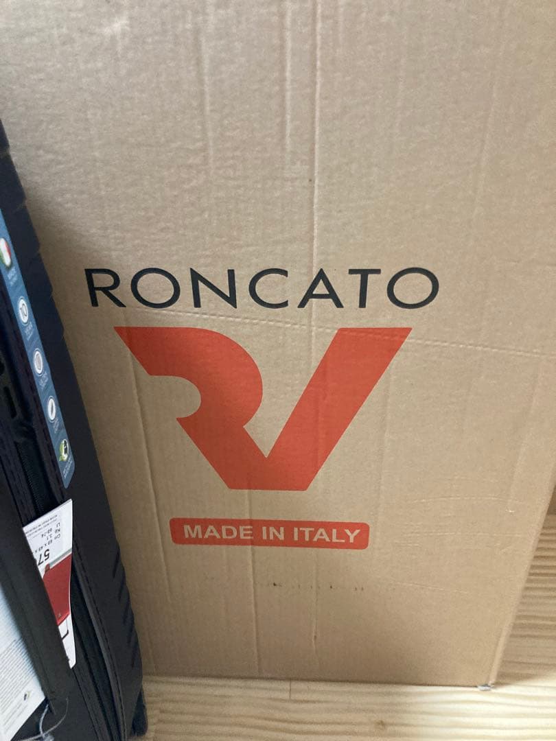 新品イタリア　キャリーケース　ロンカート　イプシロン68～74L ダークブルー