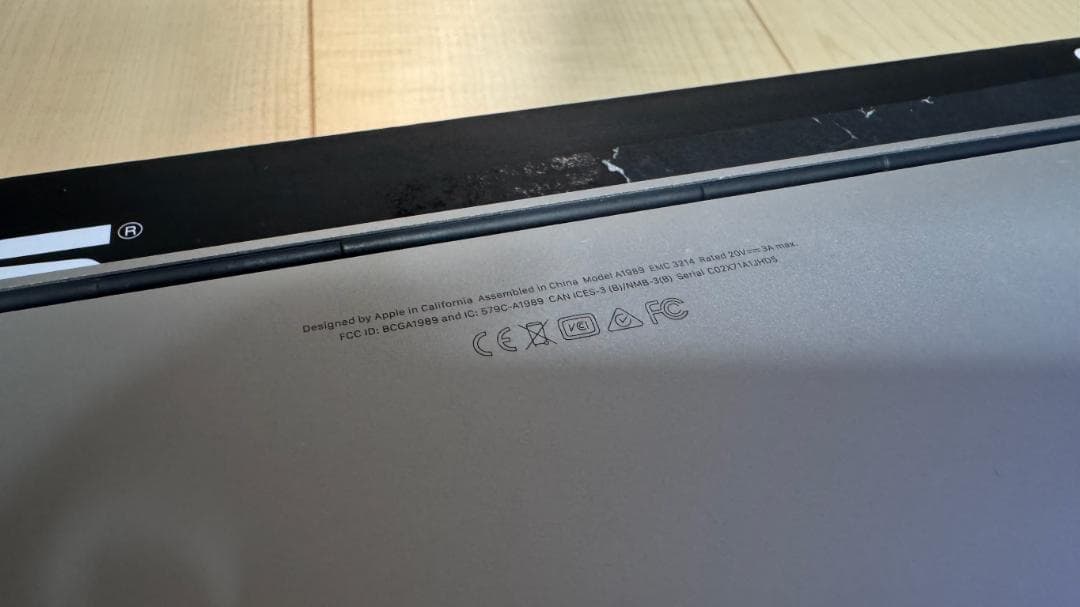 MacBook Pro 13インチ タッチバー SSD1TB メモリ16GB