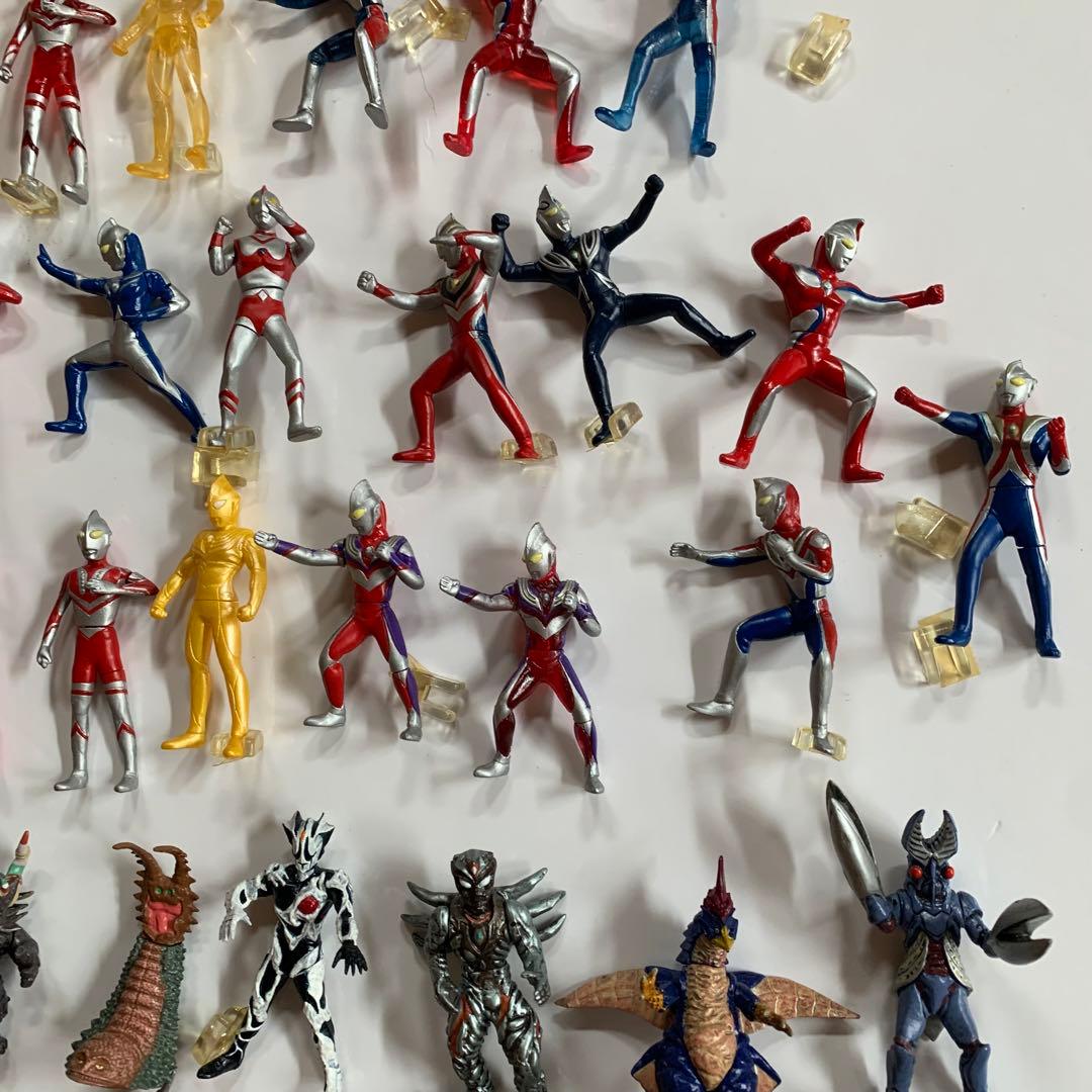ウルトラマンHGシリーズ　キャラエッグ クリアバージョンなど55体セット