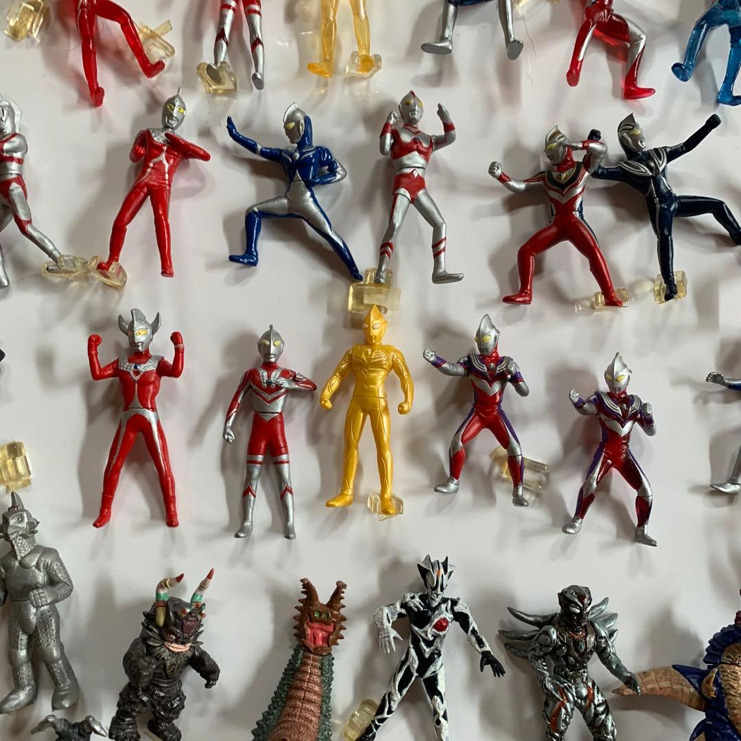 ウルトラマンHGシリーズ　キャラエッグ クリアバージョンなど55体セット