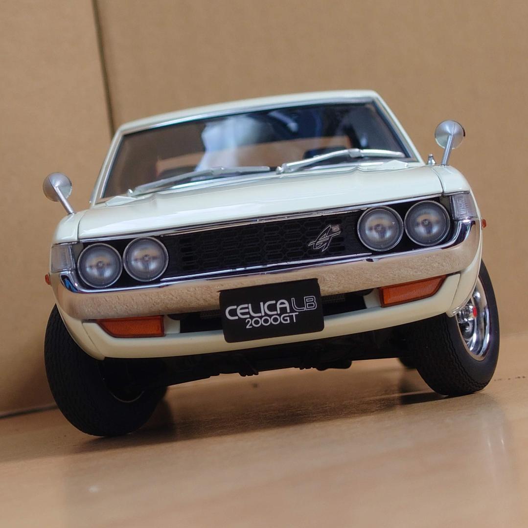 1/18 トヨタ セリカ リフトバック 2000GT 1973 オートアート製