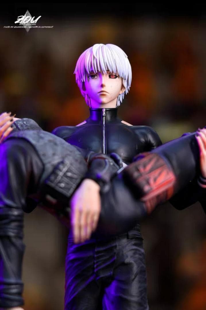 東京喰種 金木研が永近英良を抱く 1/6 樹脂 フィギュア