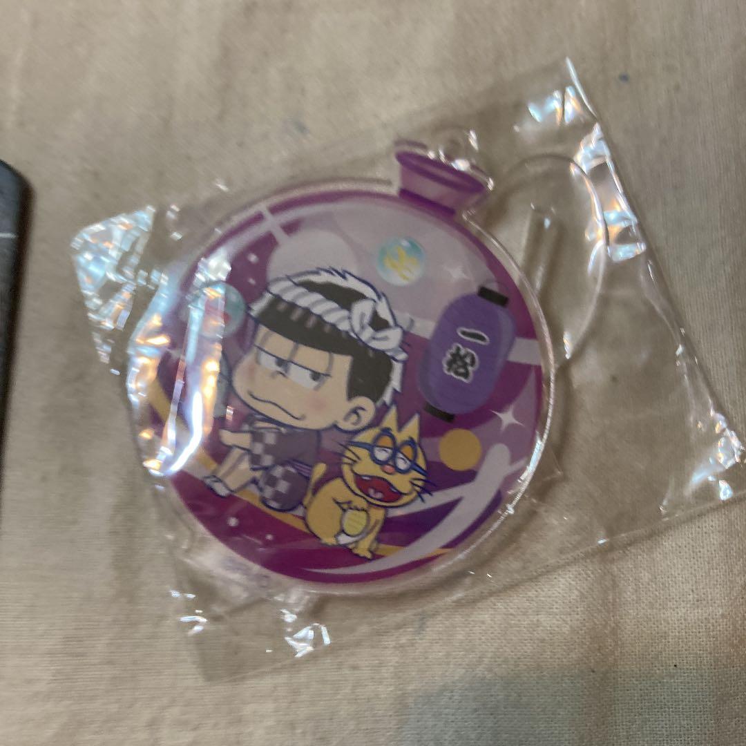 アクリルホルダー　おそ松さん　一松