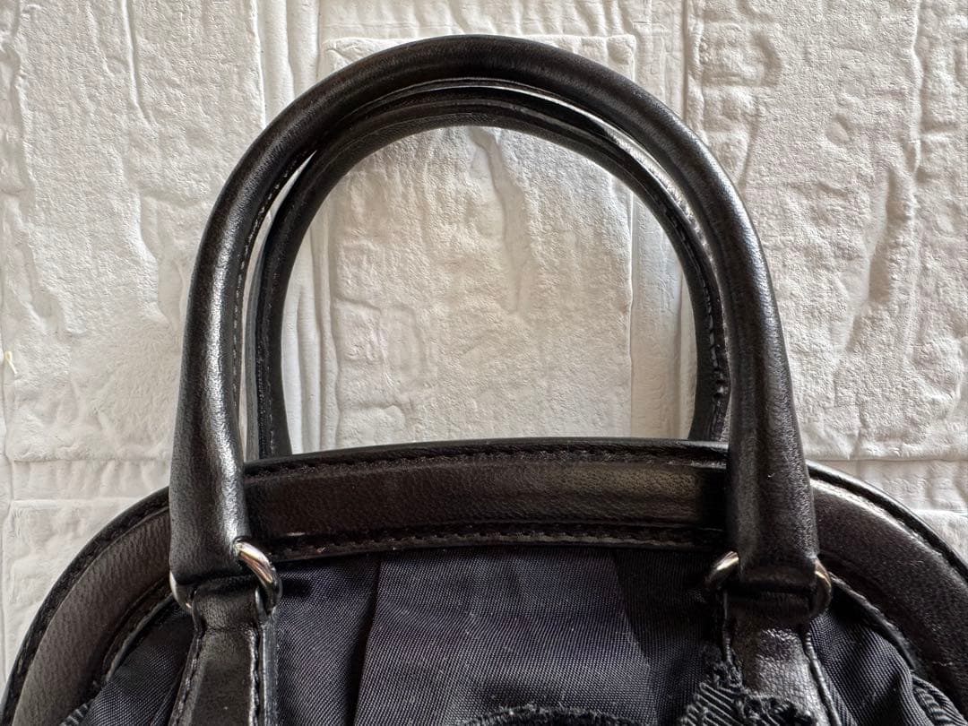 PRADA ビジュー付きハートモチーフ　ハンドバッグ　【美品】