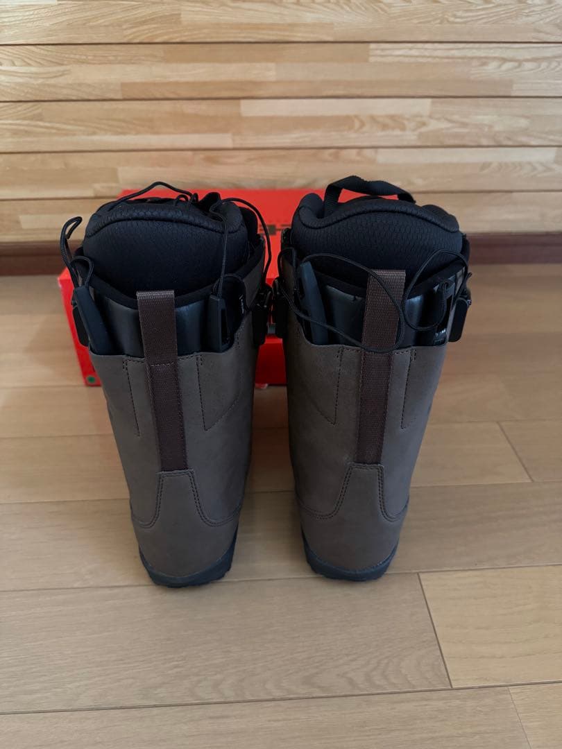 新品未使用　DEELUXE スノーボードブーツ FORMATIVE