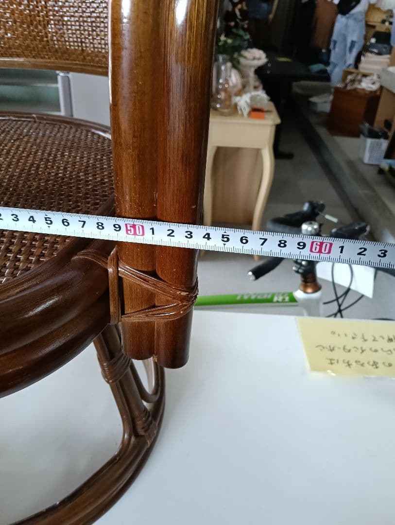 y　ラタン製カジュアルチェア　回転式