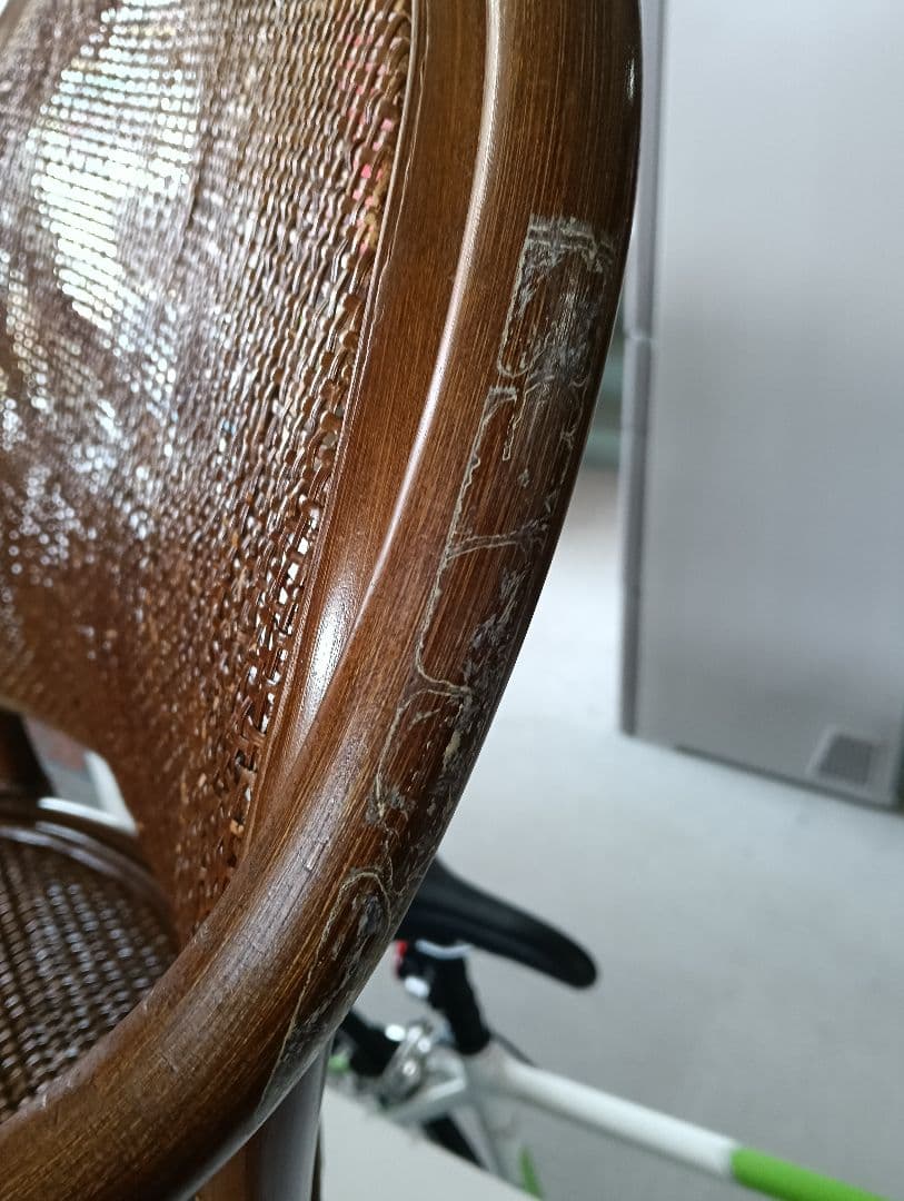 y　ラタン製カジュアルチェア　回転式