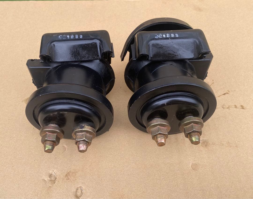 トヨタ　17クラウン JZS171W アスリート　 エステート　エンジンマウント