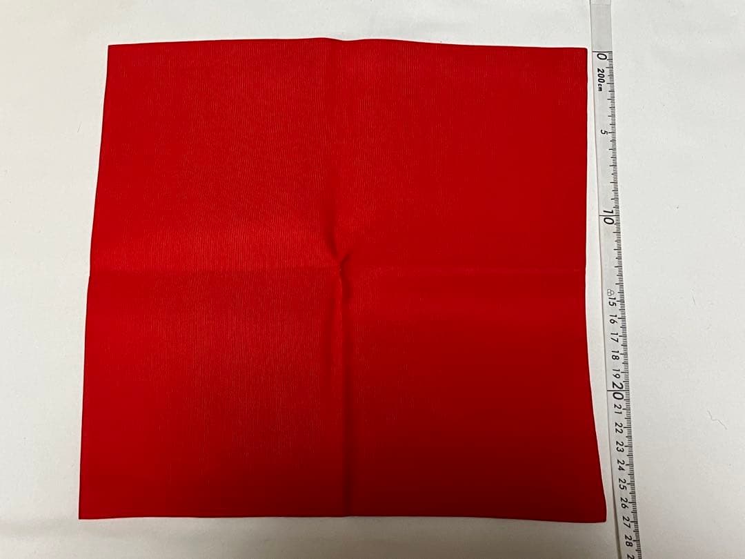 茶道用赤帛紗 横約28cm x 縦約27cm