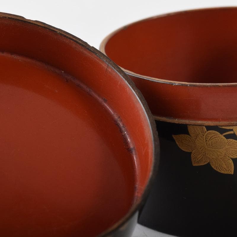 茶道具　漆塗　時代花草蒔絵　香合　時代箱付　V　8233