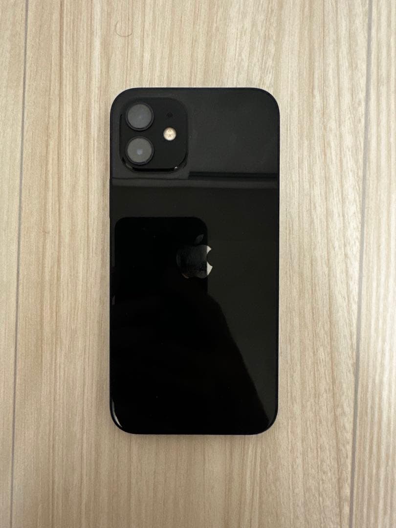 Apple iPhone 12 ブラック 本体