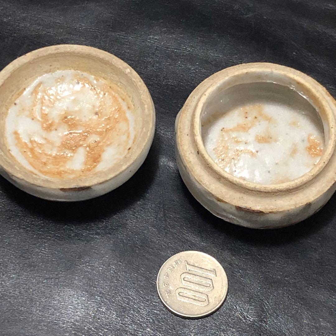 美しい古美術品◼️蔵から可愛らしい狸タヌキと思われる香壺が出て来ました。