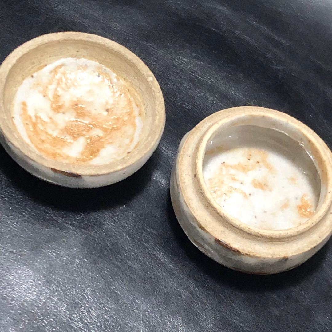 美しい古美術品◼️蔵から可愛らしい狸タヌキと思われる香壺が出て来ました。