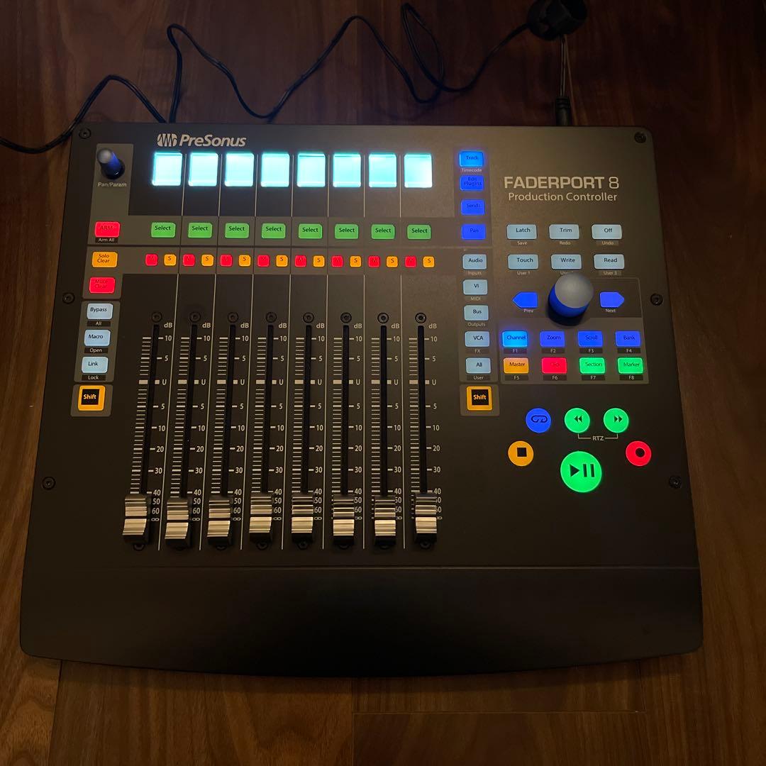 PreSonus ​FaderPort 8 USBコントロールサーフェス 8ch