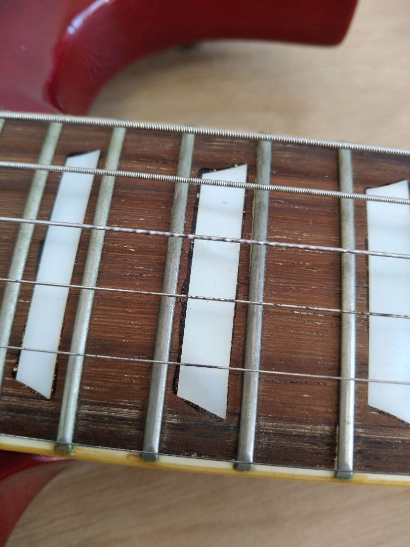 中古 Legend エレキギター 赤 ソフトケース付き