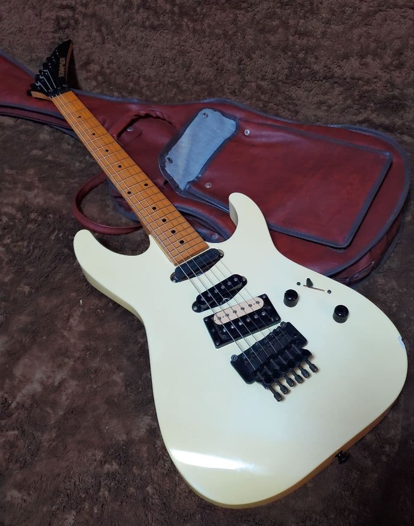 Kramer クレイマー エレキギター ネプチューン USA バナナヘッド