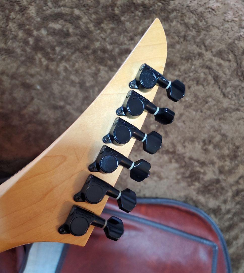 Kramer クレイマー エレキギター ネプチューン USA バナナヘッド