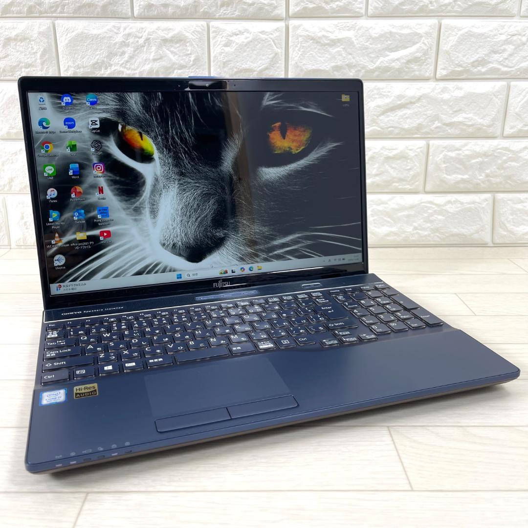 富士通 第8世代 i7 新品SSD1T＋HDD1T メモリ16G ノートパソコン