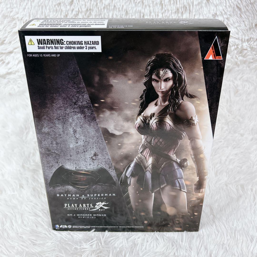 【未開封】ワンダーウーマン プレイアーツ改