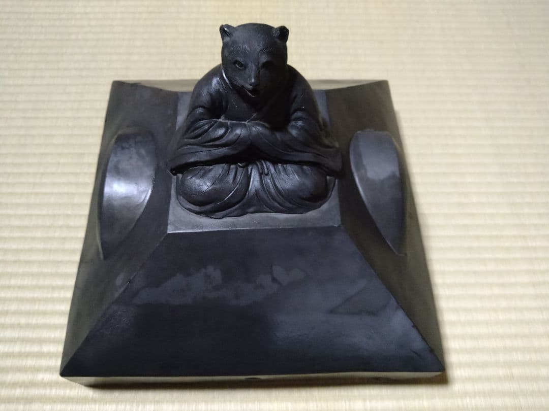 飾り瓦 露盤 狸 33cm四方