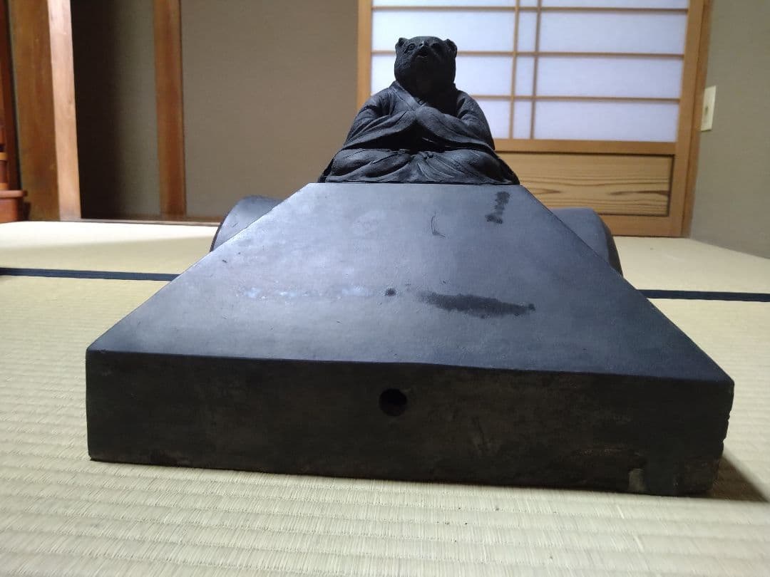 飾り瓦 露盤 狸 33cm四方