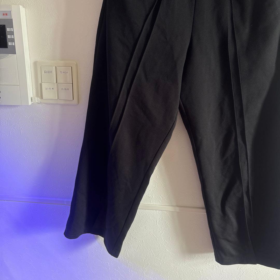 ピンタックワイドパンツ　シネマティック　cinematiq 元鈴木さん　ブラック