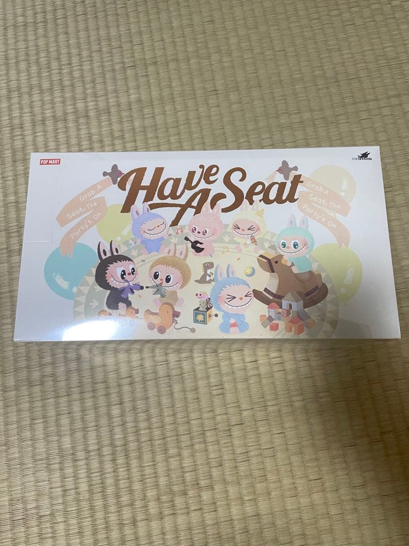 新品未開封 LABUBU THE MONSTERS Have a Seatラブブ