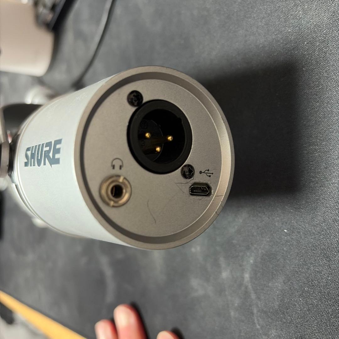 SHURE MODEL MV7 シルバー