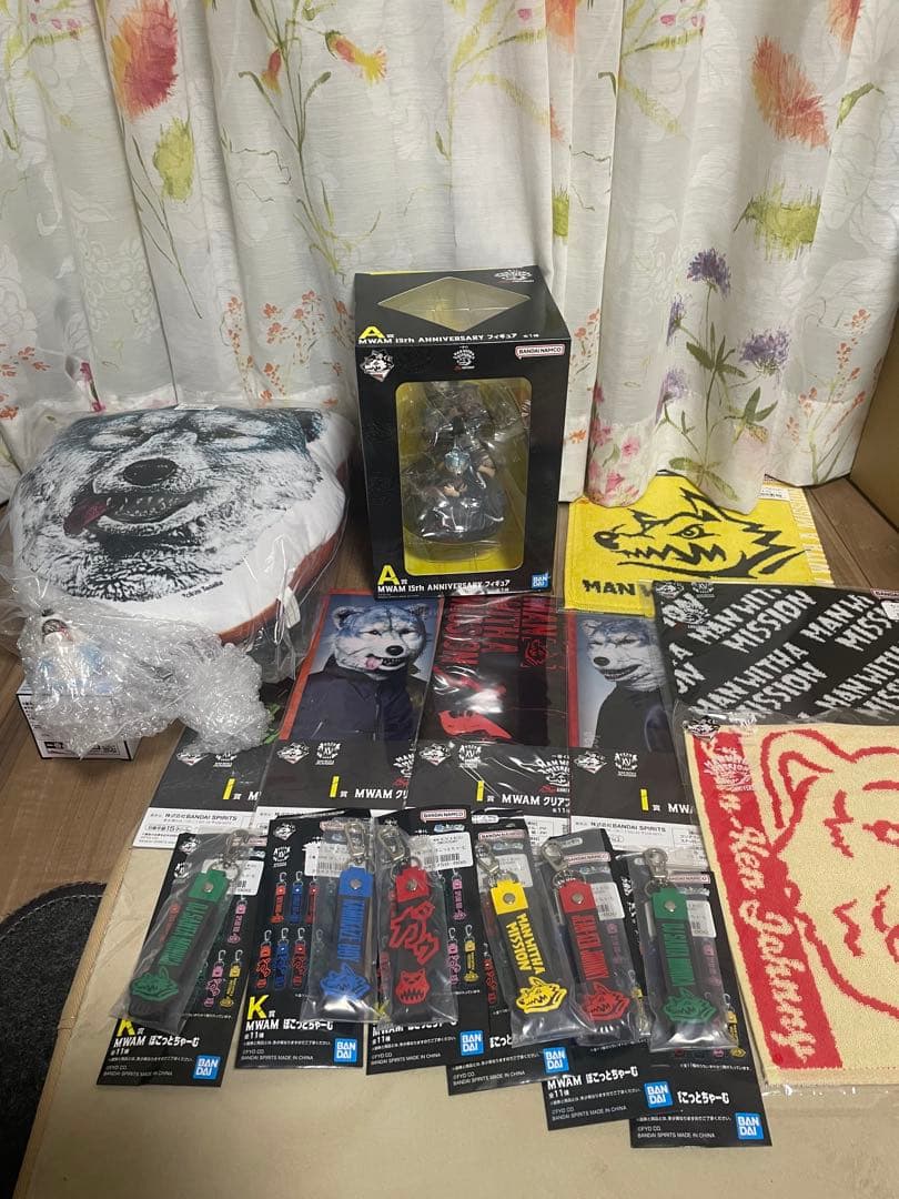 一番くじ マンウィズ　A賞　フィギュア　C賞　クッション　H賞　マグネット他