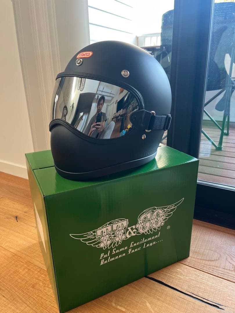 【新品同様】TT＆Coトゥーカッターマットブラック 専用バイザーミラーゴーグル付