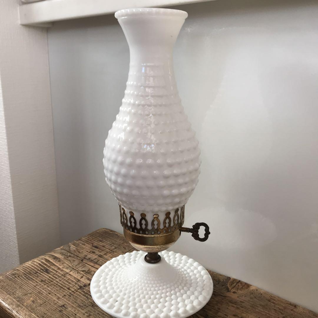 アンティーク♡ミルクガラスランプ　鍵スイッチ