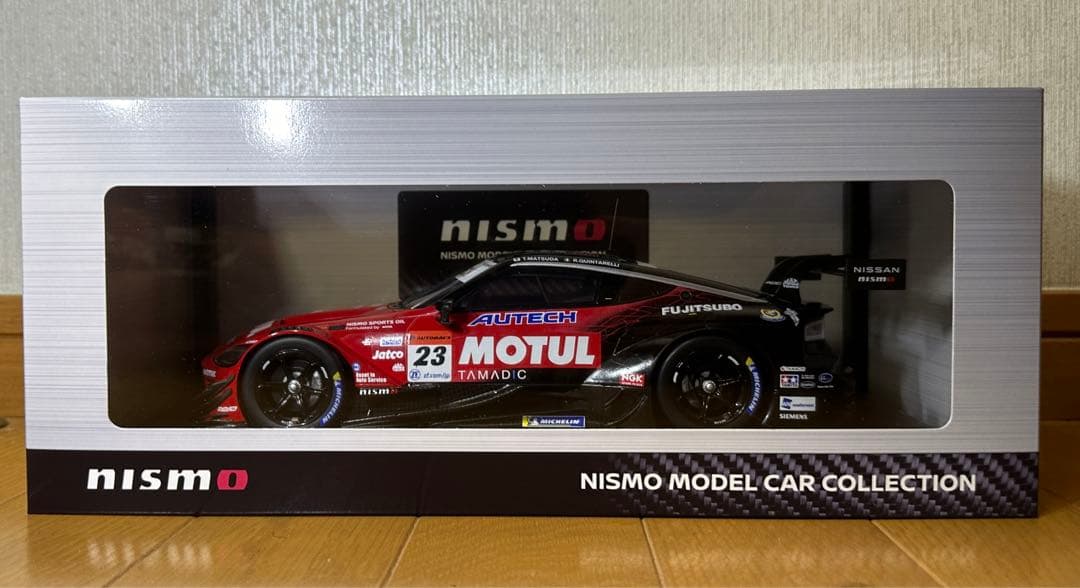 ニスモフェスティバル SUPERGT 1/18 MOTUL AUTECH Z