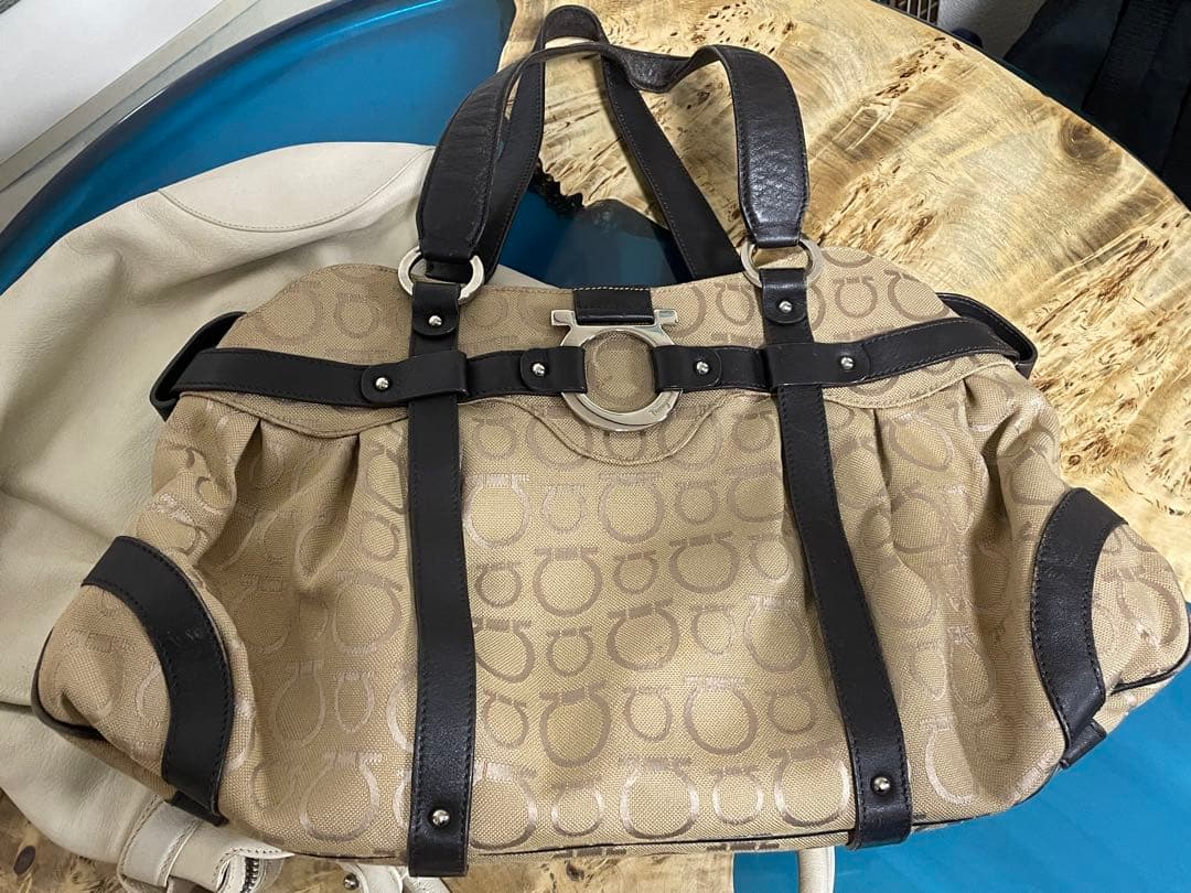 フェラガモ ハンドバッグ 2点セット ガンチーニ