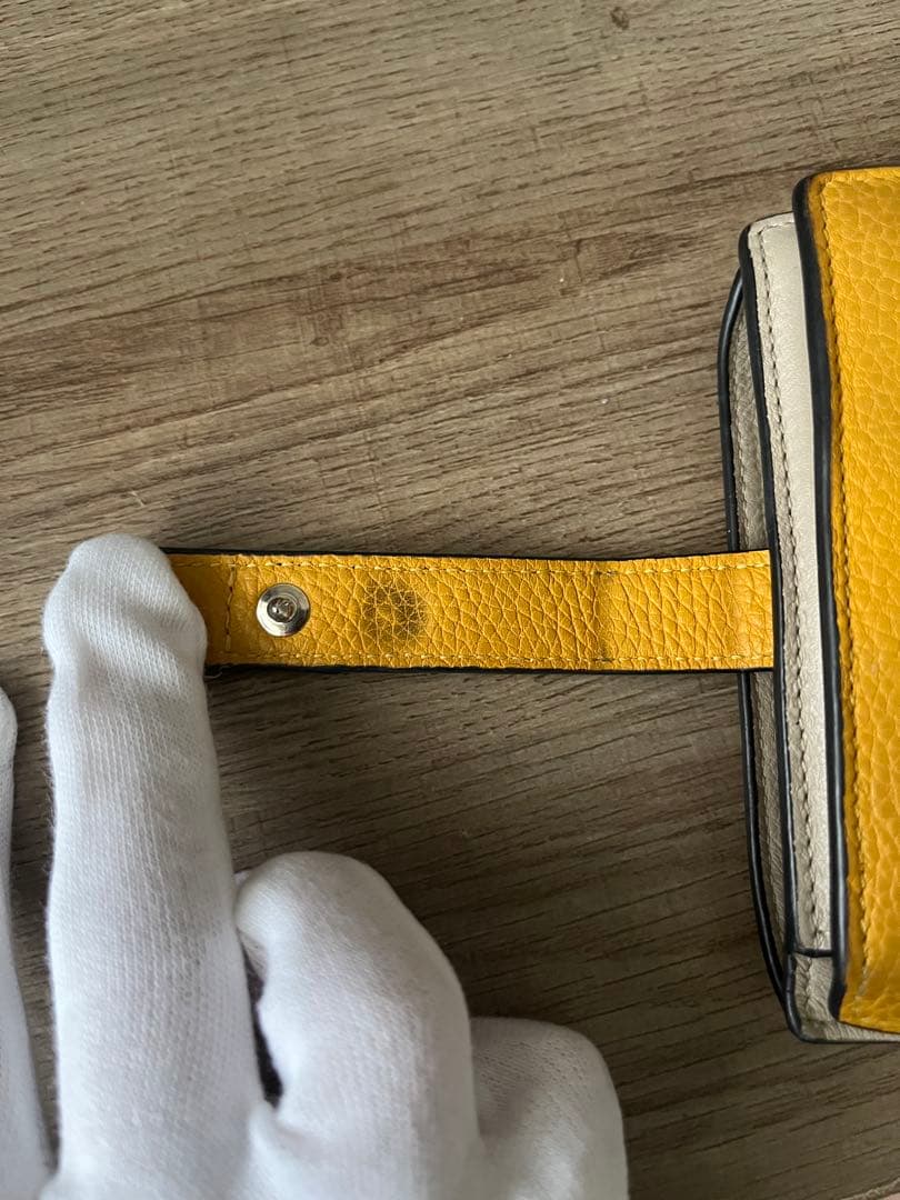 ロエベ三つ折り財布　ミニウォレット