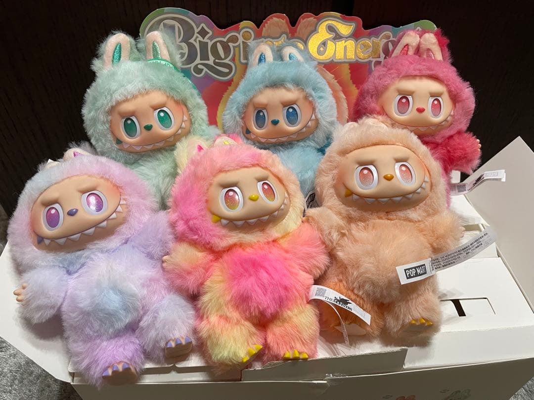 らぶぶ　ポップマート　エナジー　ラブブ　紫以外の５種類