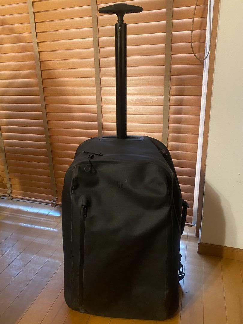 F/CE. キャリーケース DRY LINE NO SEAM TROLLEY