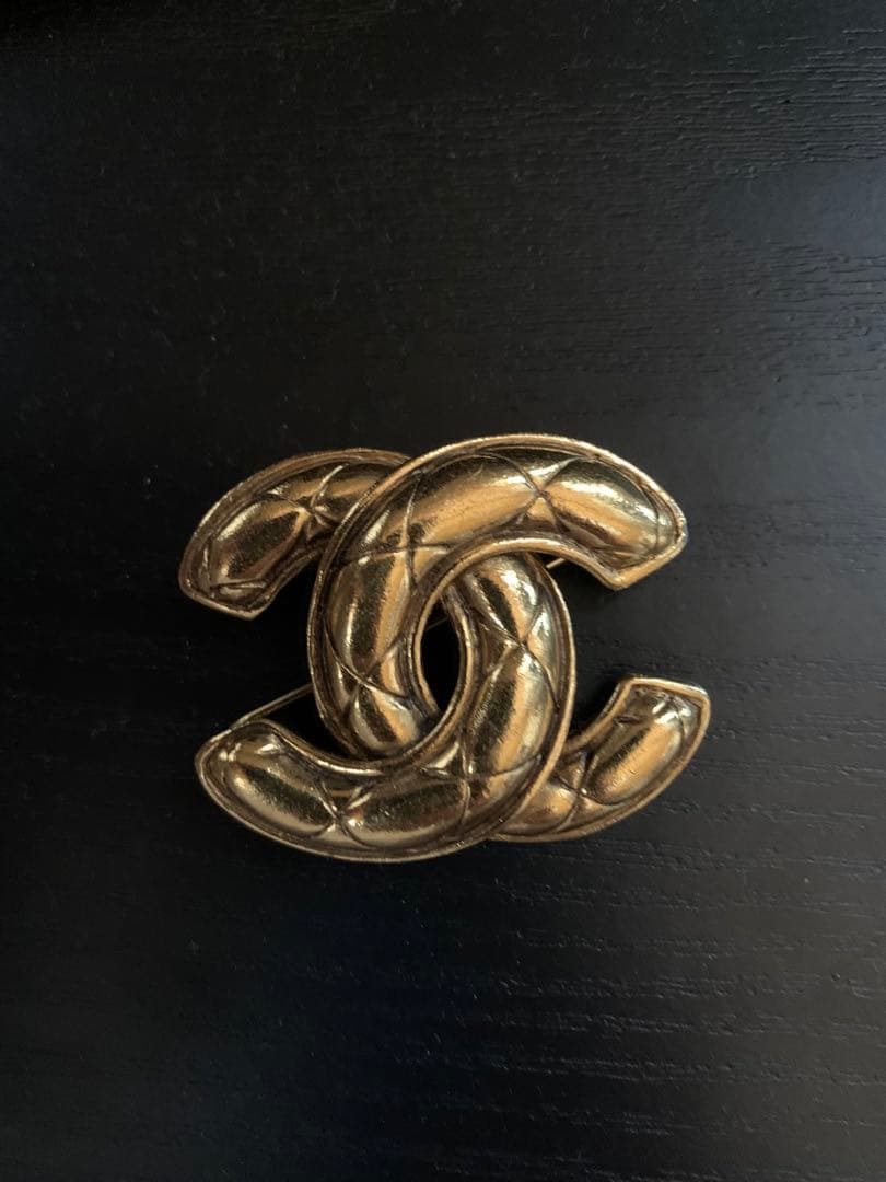 CHANEL ゴールド ヴィンテージ　ブローチ