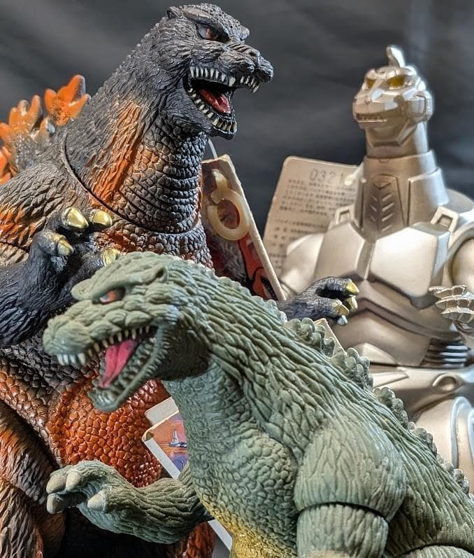 バーニングゴジラ＆ゴジラジュニア＆メカゴジラ（バンダイ）タグ付ソフビ３体セット