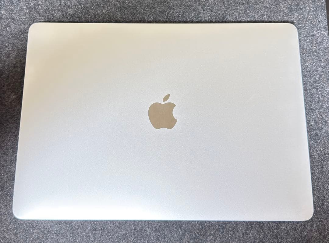 Apple MacBook Pro 13インチ シルバー　2020 インテル