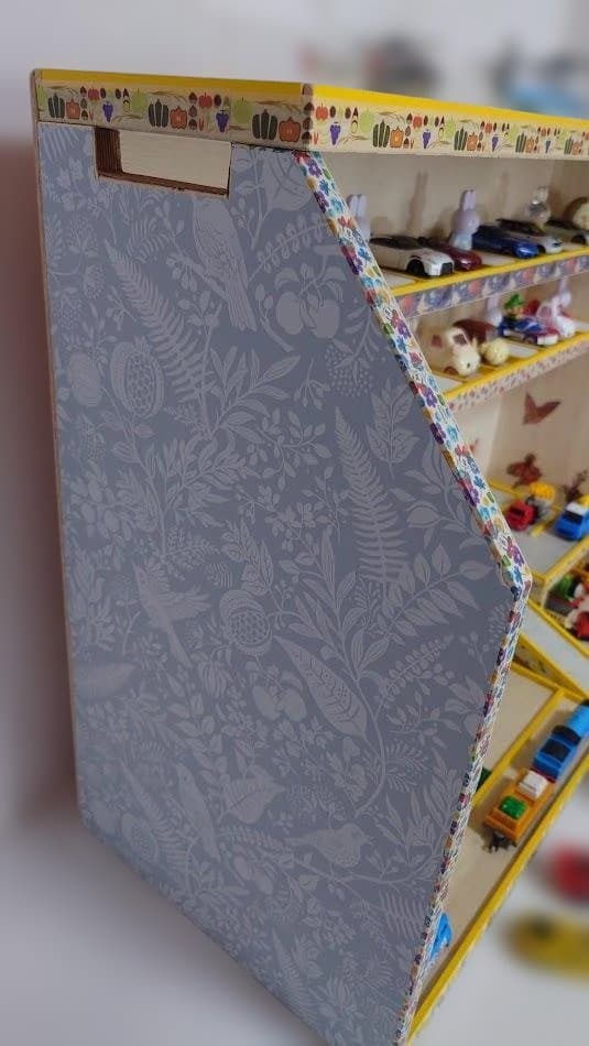 トミカ木製手作り駐車場（ビッグイエロ－）BY02