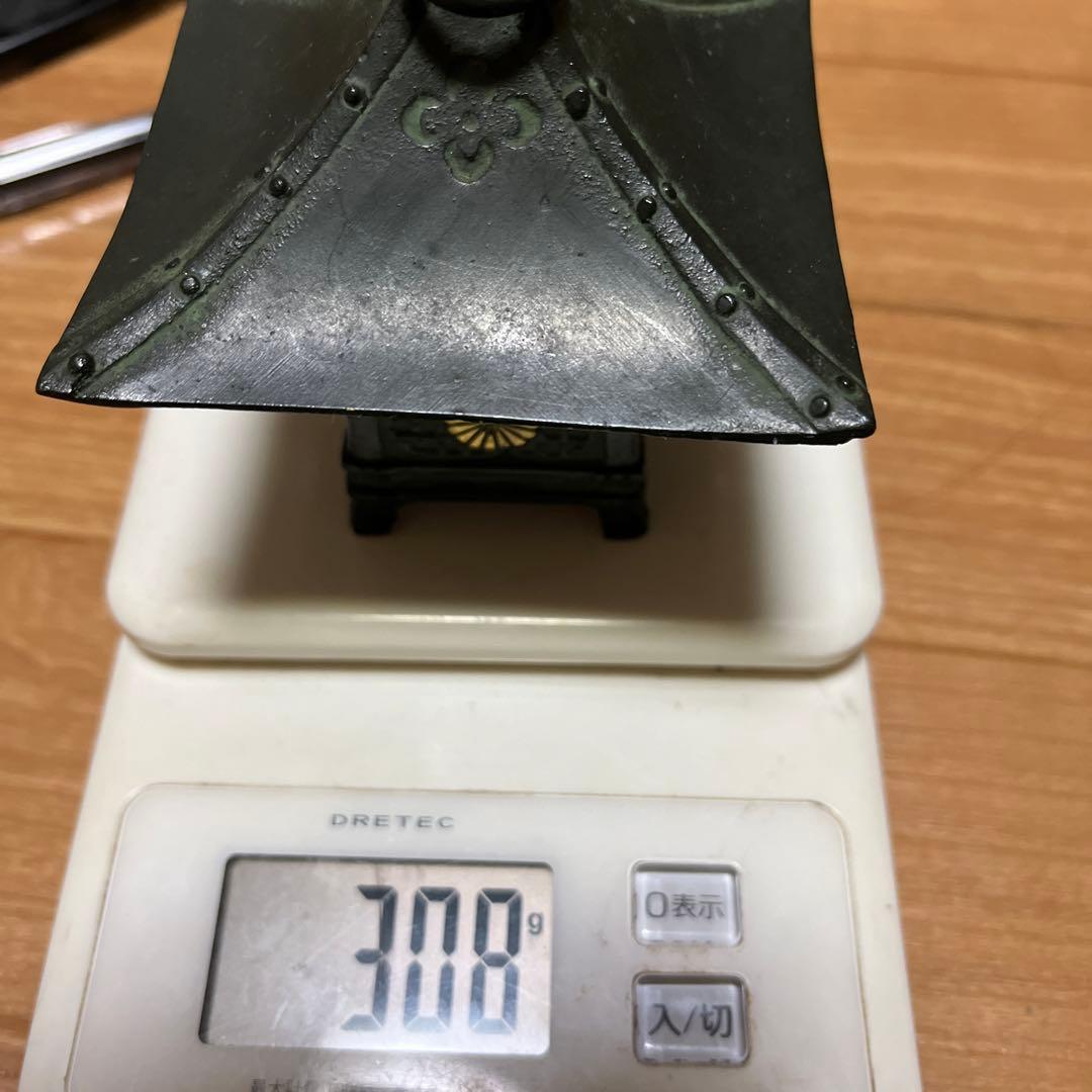 希少和風インテリアミニオブジェ　アンティークオブジェ　菊御紋入り靖國神社饗膳記念