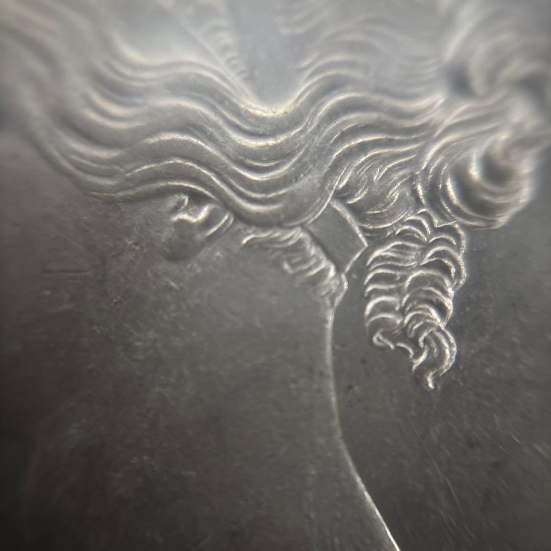 ヴィクトリア　インド1ルピー銀貨　NGC MS62