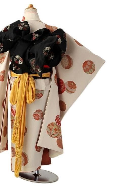 夢工房 7歳 女の子 着物 七五三　四つ身　手毬　クリーム