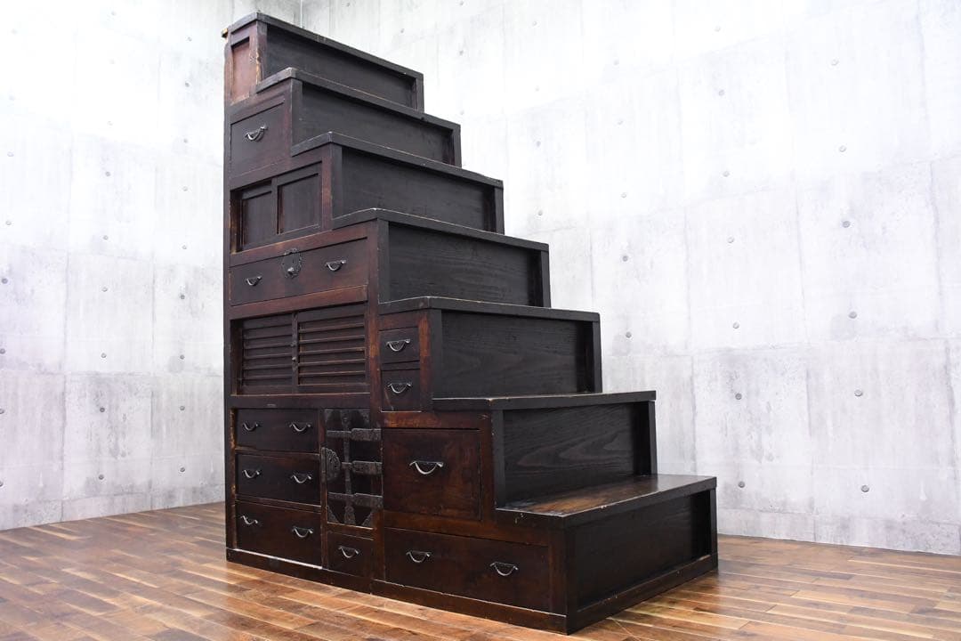 DIC112 明治大正期 和製アンティーク 階段箪笥 特大7段 左上がり