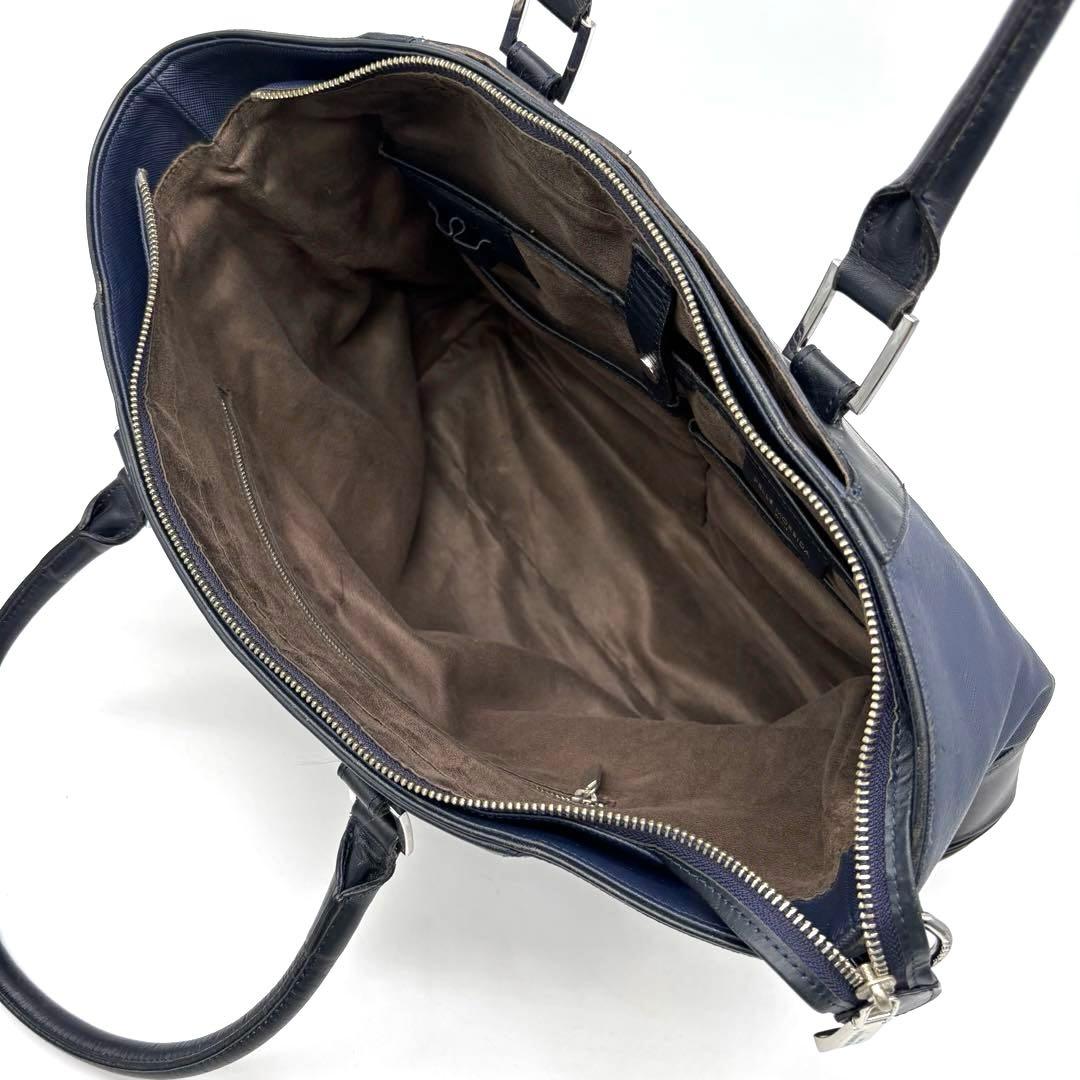 ペッレモルビダ　ビジネスバッグ　トートバッグ　キャピターノ　リモンタ　ネイビー