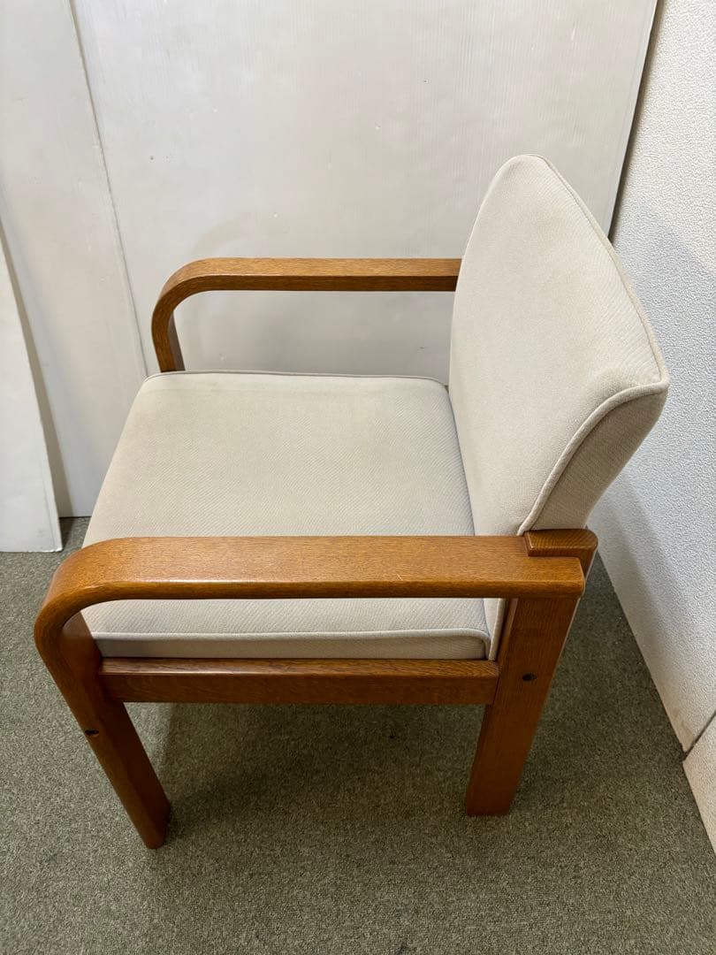 ④ 肘付き　アームロビーチェア　応接室用チェア　会議用チェア　事務所用チェア