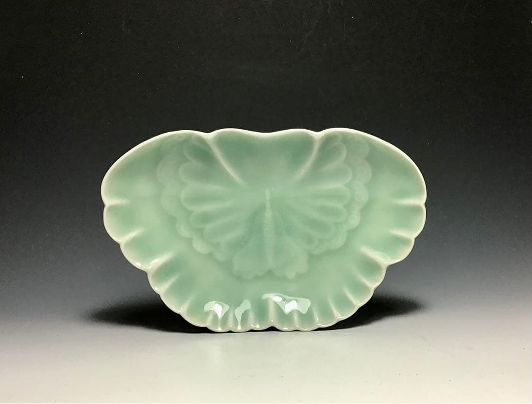 「鍋島」青磁蝶形皿 完品