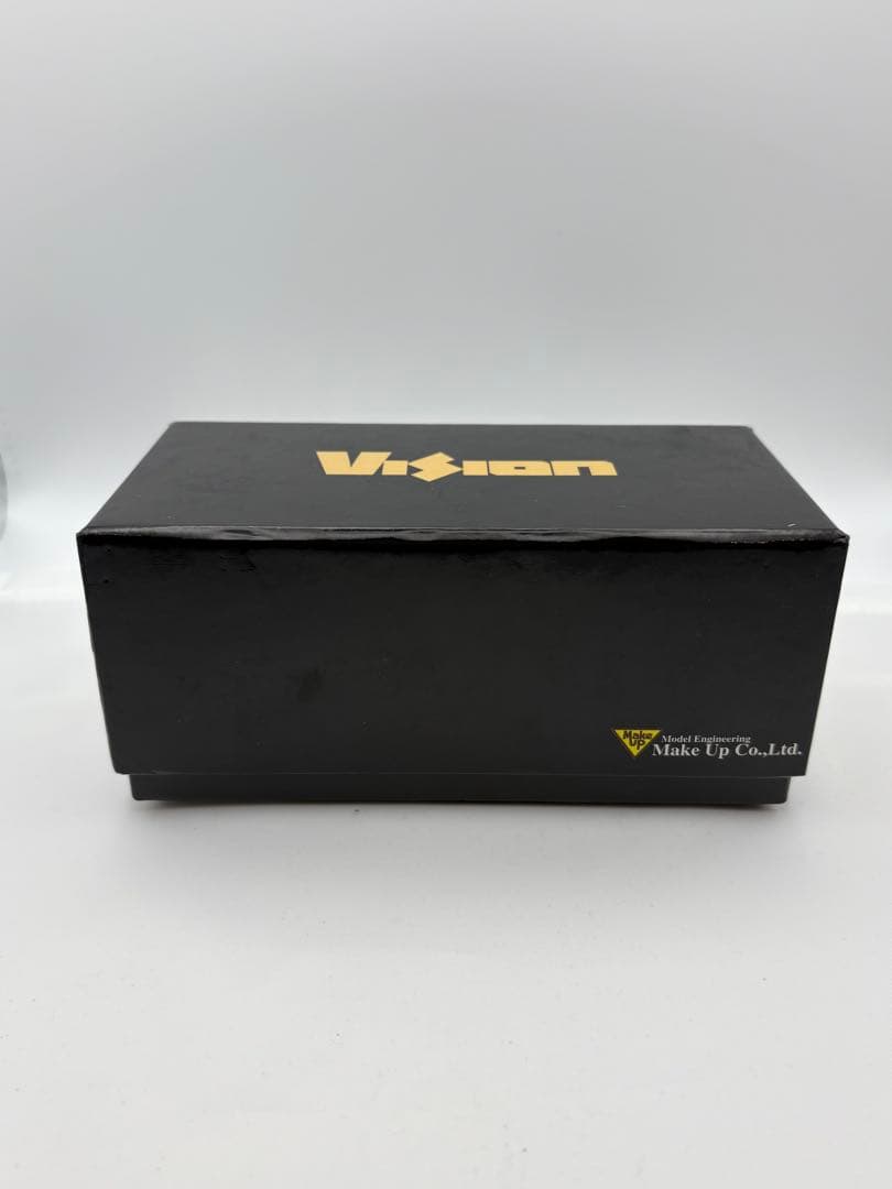 Detomaso PanteraGTS4ミニカー 赤 ケース付き