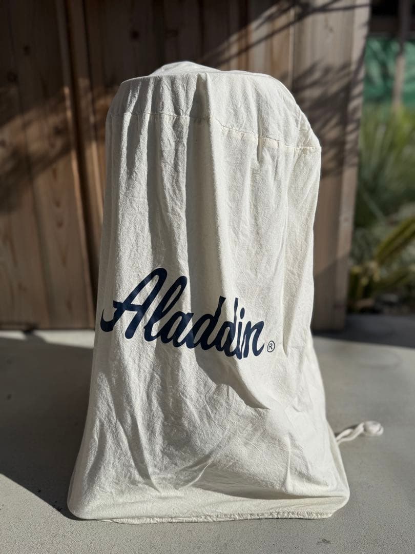 12/4迄限定価格Aladdin アラジン ブルーフレーム ストーブ白　カバー付