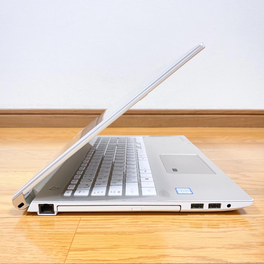 うぉんぉん✨状態良好✨大容量の新品SSD512GB 最新Win11 東芝